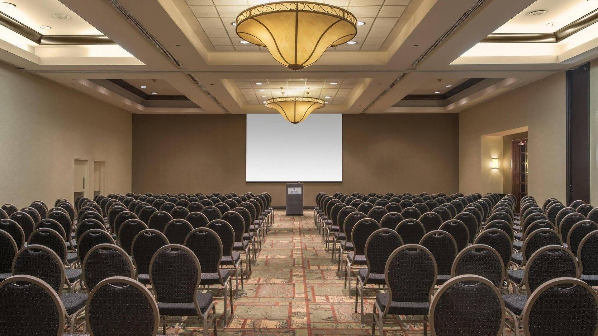Hotel Doubletree By Hilton South Tyvola Charlotte