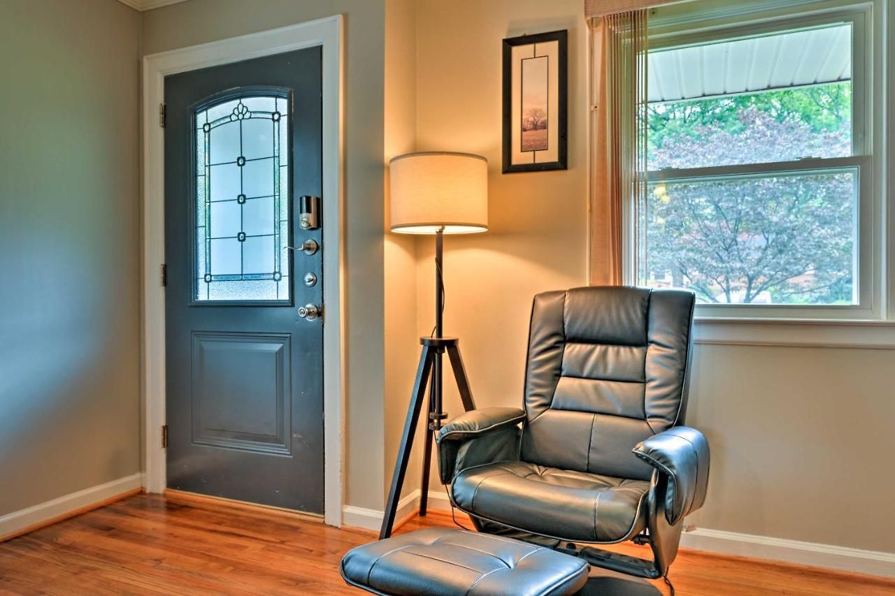 6 Mi To Downtown Charlotte! Charming Home W/ Patio * Charlotte