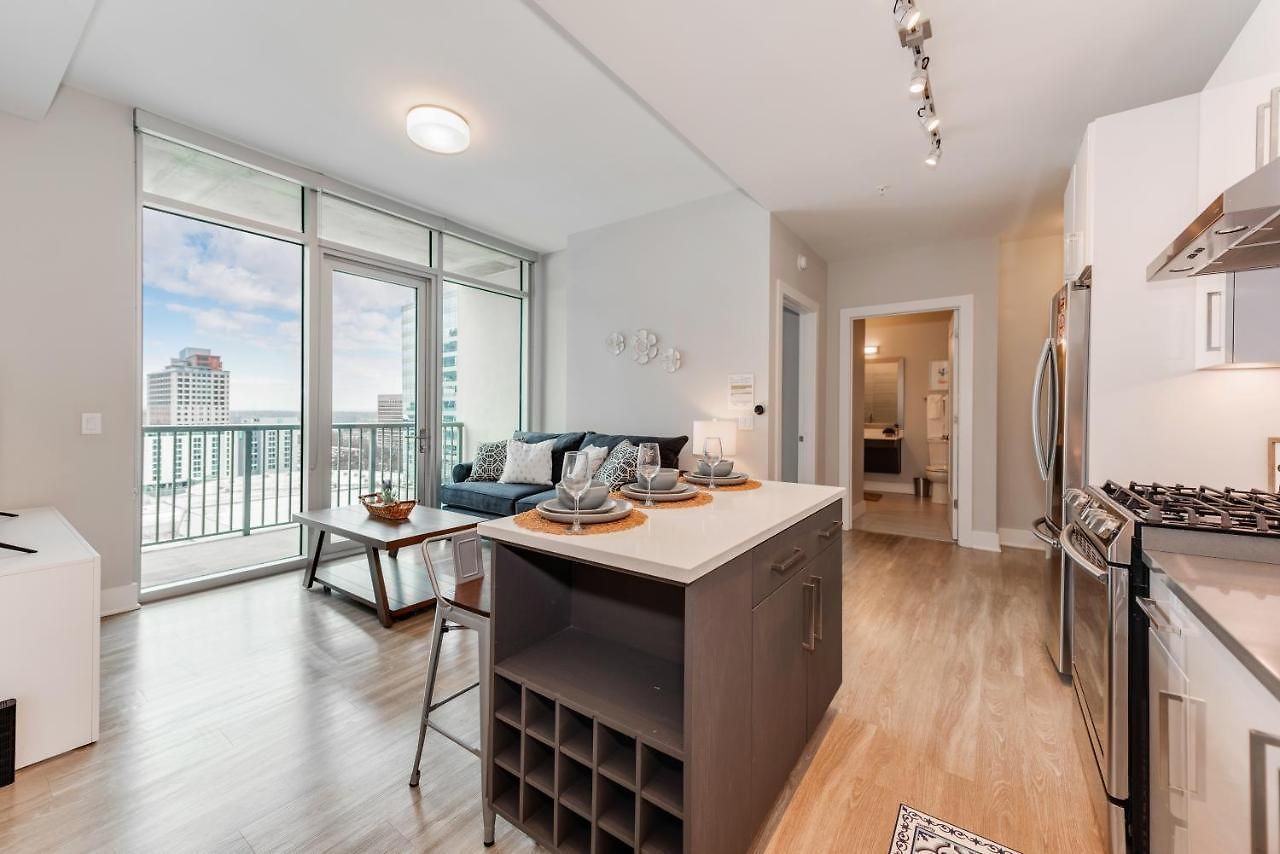 Hotel Heaven In Fully Furnished Charlotte
