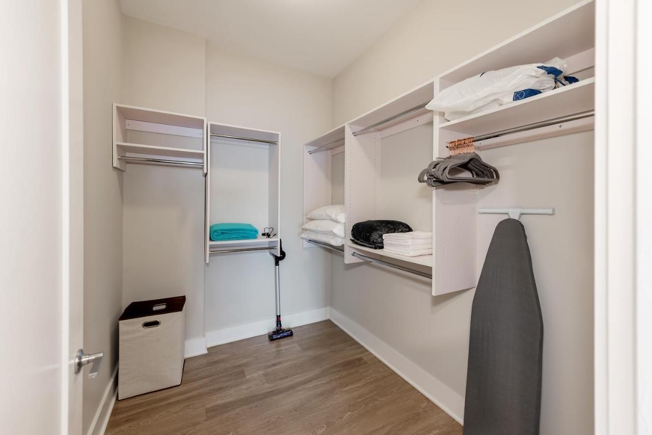 Hotel Heaven In Fully Furnished Charlotte