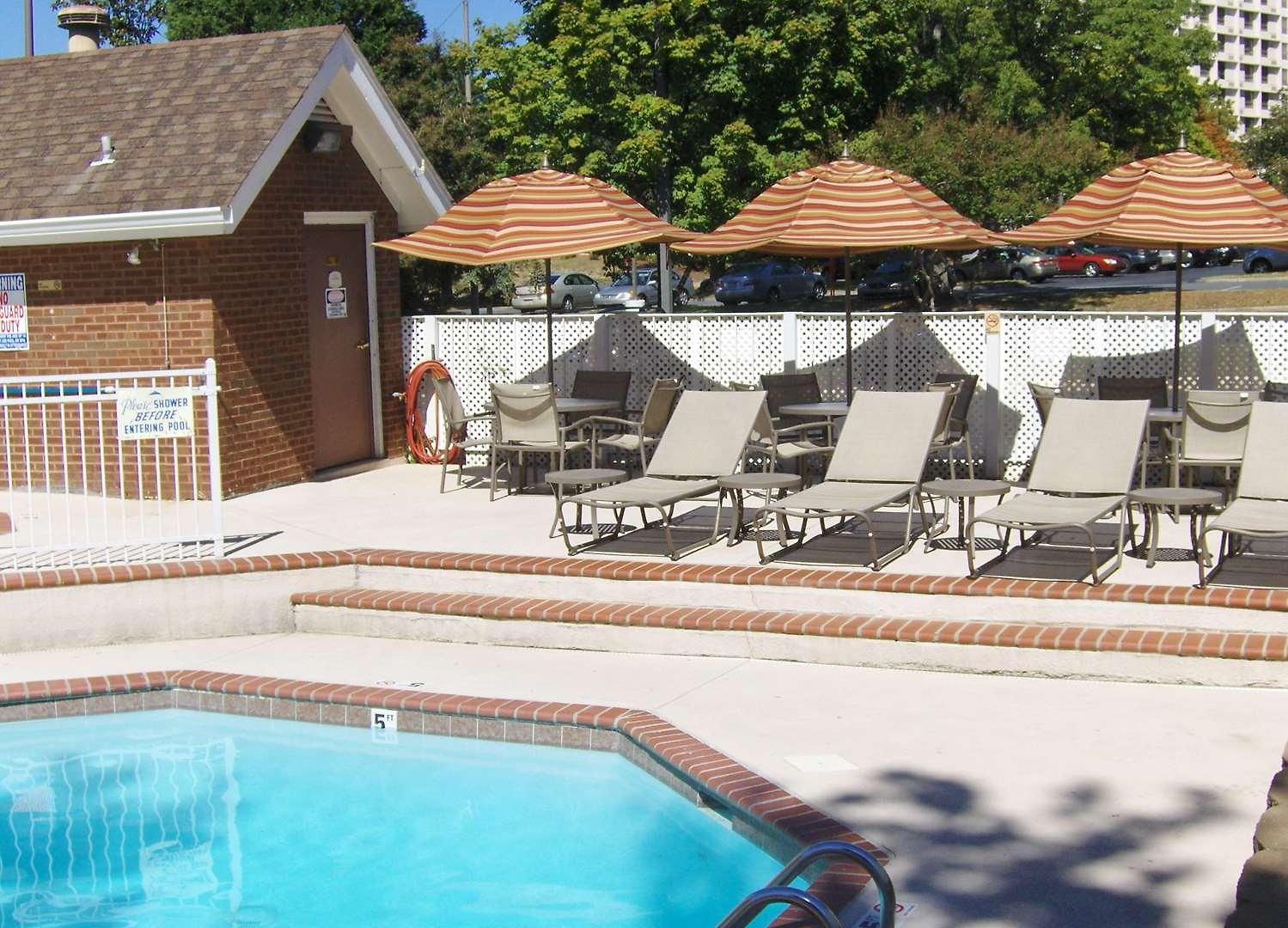 Hotel Surestay By Western Executive Park Charlotte
