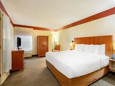 Spark By Hilton Airport North 3* Charlotte