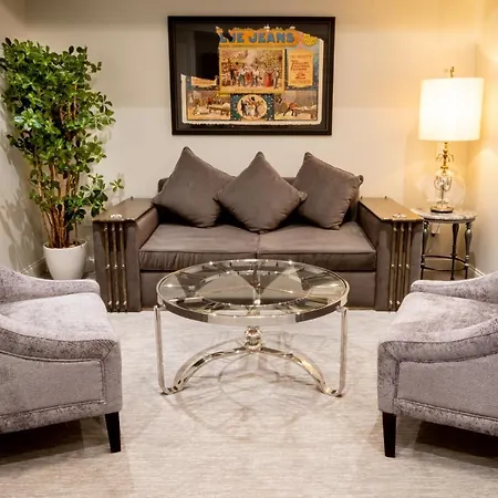 The Ivey's 5* Charlotte