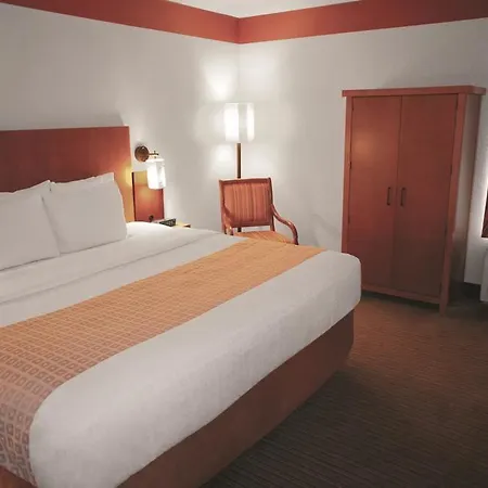 Spark By Hilton Airport North Hotel