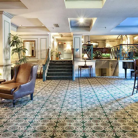 Hotel Dunhill 4*