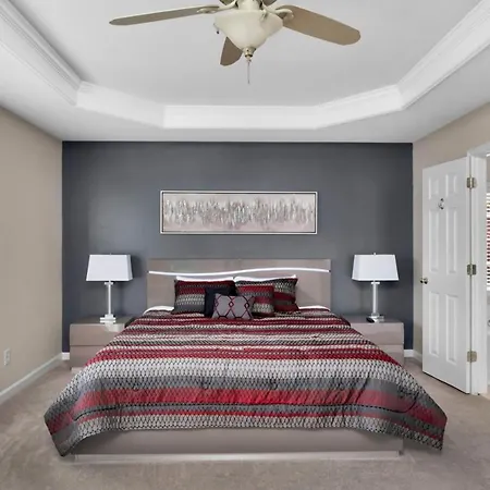 Holiday home Spectacular 5br-family With Pool & Amenities