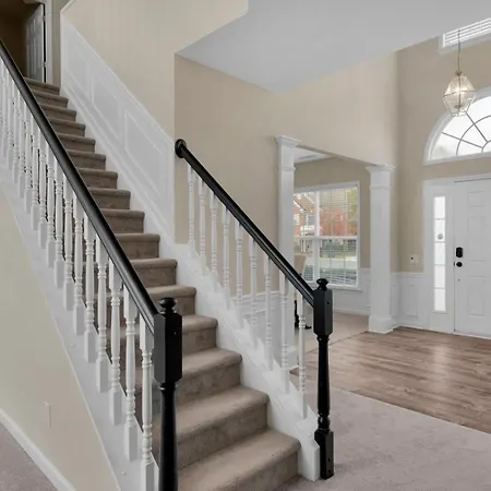 Spectacular 5br-family With Pool & Amenities