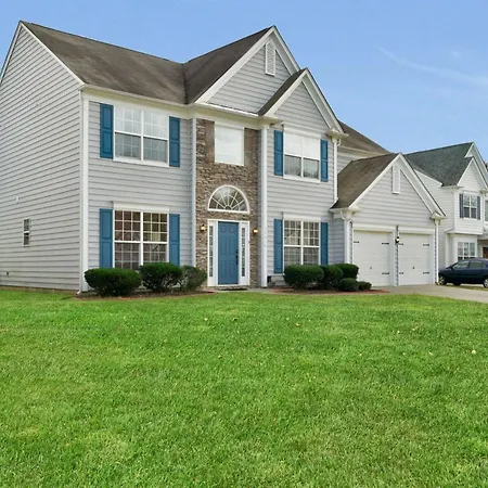 Holiday home Spectacular 5br-family With Pool & Amenities