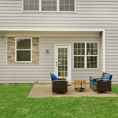 Spectacular 5br-family With Pool & Amenities