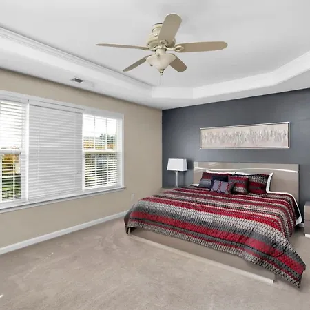 Holiday home Spectacular 5br-family With Pool & Amenities