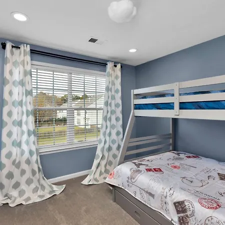 Spectacular 5br-family With Pool & Amenities