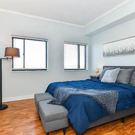 {cloud 9} Luxury 2 Bedroom In Uptown Charlotte