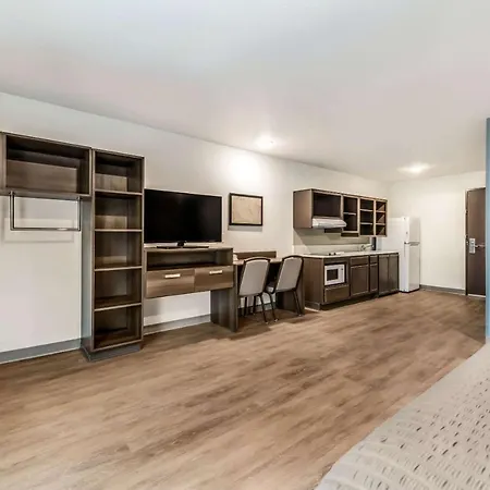 Hotel Woodspring - Research Park