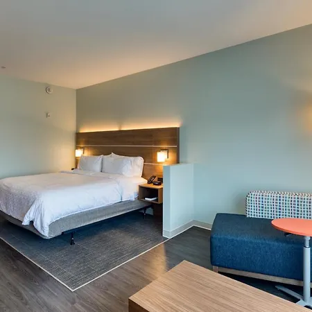 Express & - - South End By Ihg Hotel