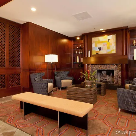 Doubletree By Hilton Charlotte/southpark 3*