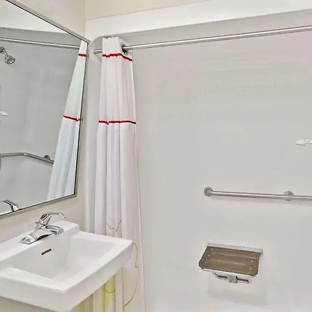 Mainstay - Executive Park 3* Charlotte