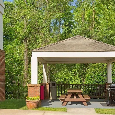 Hotel Mainstay - Executive Park 3*