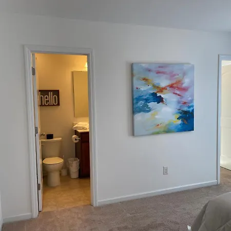 Spacious & Family Friendly 3br | 10 Min To Uptown *