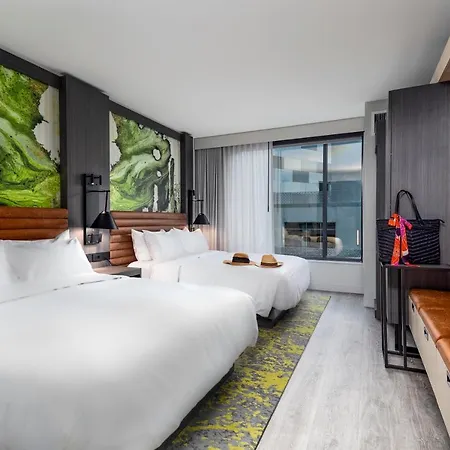Hyatt Centric Southpark 4*