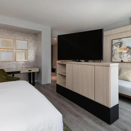 Hotel Hyatt Centric Southpark 4*