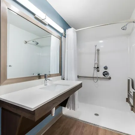 Hotel Woodspring - Research Park Charlotte