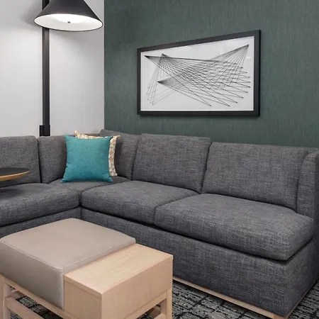 Hyatt Place Research Park Hotel 3*