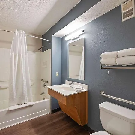 Hotel Extended America Select - - Place - E Mccullough Dr