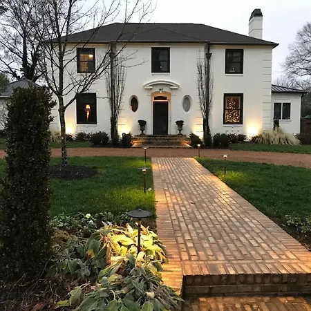 Hotel Luxury In Eastover... Close To Everything!