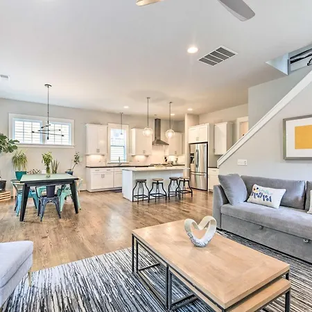 Modern ~ 4 Mi To Downtown! *