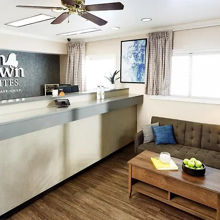 Hotel Intown Extended Nc -east Independence