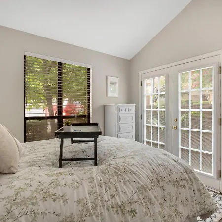 Apartment Modern Cozy Townhome Charlotte