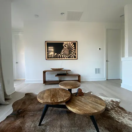 Entire Close To Boa Stadium & Holiday home