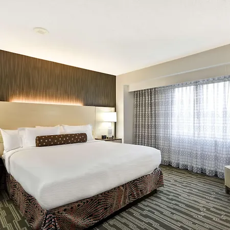 Hotel Embassy Charlotte