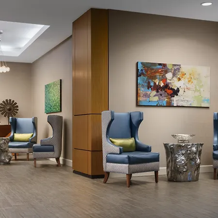 Hotel Hilton Garden Uptown