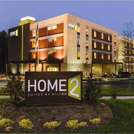 Home2 I-77 South Hotel 3*