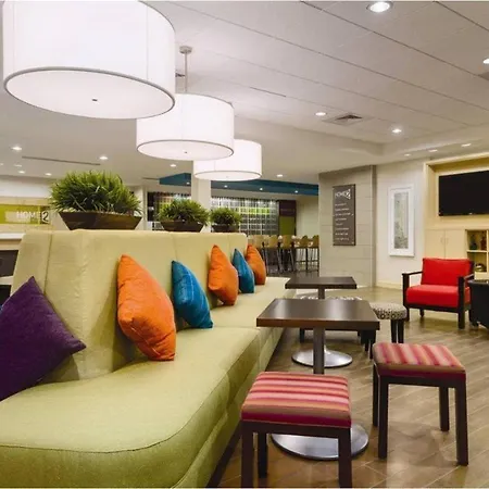Hotel Home2 I-77 South 3*