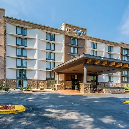 Inn Comfort Airport Uptown 3*
