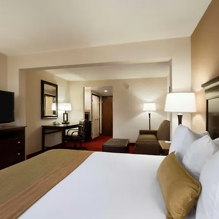 Hotel Spark By Hilton Tyvola I-77 3*