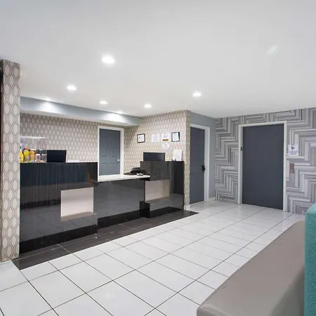 Baymont By Wyndham Hotel 2*