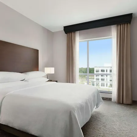 Hotel Embassy Charlotte/ayrsley 4*
