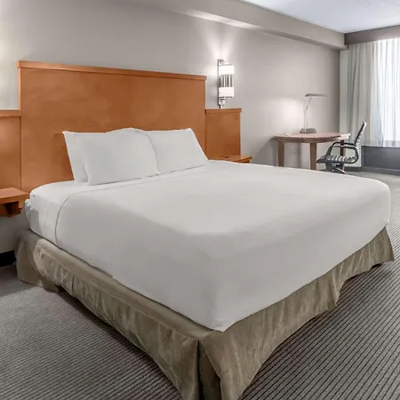 Hotel Hyatt Place Airport Billy Graham Parkway 3*