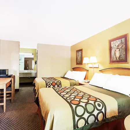Motel Super 8 By Wyndham Downtown Area