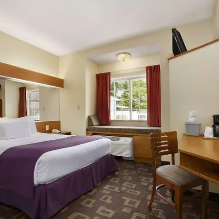 Hotel Microtel & By Wyndham Charlotte/northlake