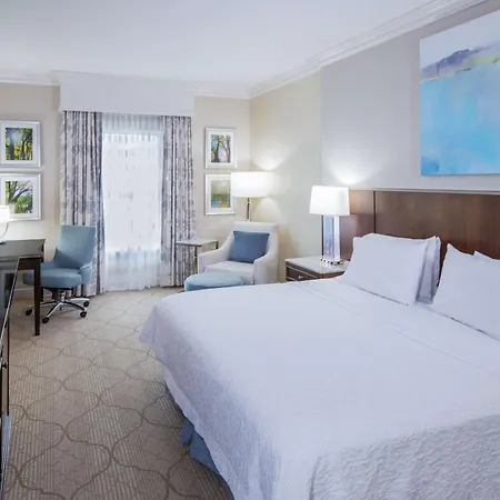Hampton & South Park At Phillips Place Hotel Charlotte