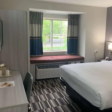Microtel By Wyndham Airport Charlotte