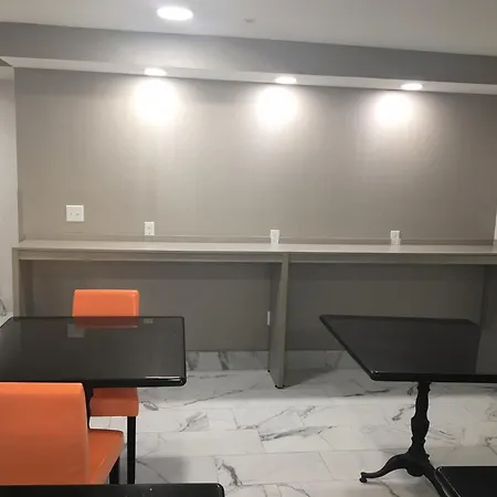 Microtel By Wyndham Airport 3* Charlotte