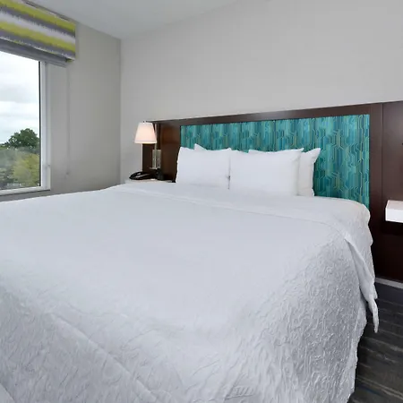 Hotel Hampton & North I 485