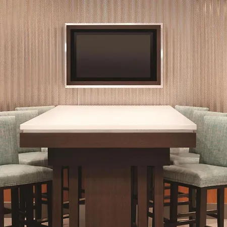 Hotel Radisson Airport