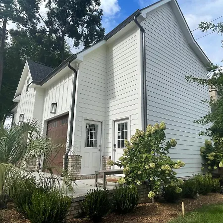 Luxury In Eastover... Close To Everything! * Charlotte