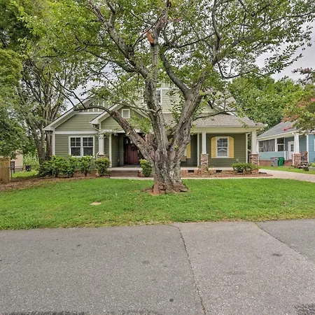2 Mi To Dtwn: In Noda District Near Unc! Holiday home *
